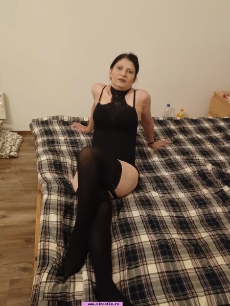 Servicii de top, doar persoane serioase ,doar mesaj pe WhatsApp